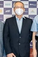 Zhenmu Kang