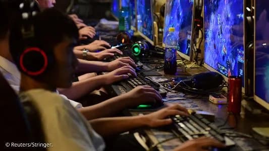Tại Bắc Kinh (Trung Quốc), người mẹ được trao thừa kế 87 tài khoản game của con sau khi người này qua đời!
